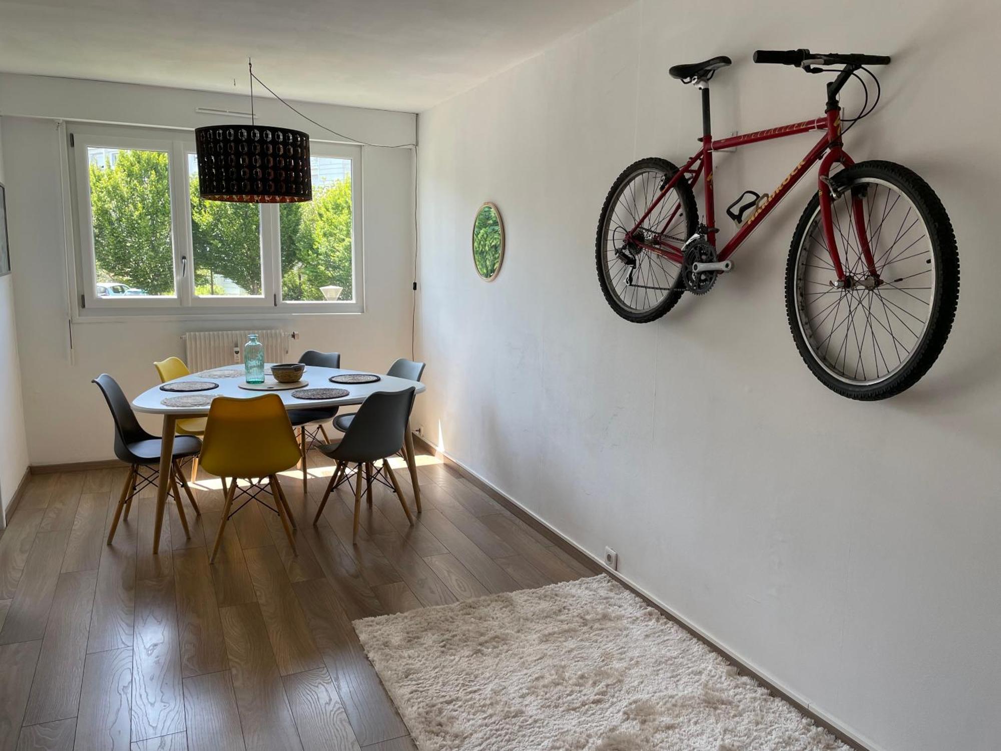 Chaleureux Appartement. Dinan Eksteriør bilde